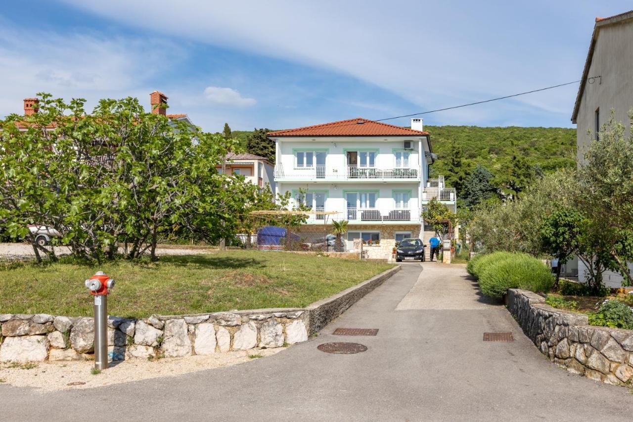 Apartman Tena Punat Exterior photo